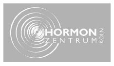 Logo des Hormon Zentrums Köln. Der Schriftzug „HORMON ZENTRUM KÖLN“ ist in auffälligen Buchstaben dargestellt, begleitet von einem wellenförmigen Design, das eine dynamische Bewegung suggeriert.